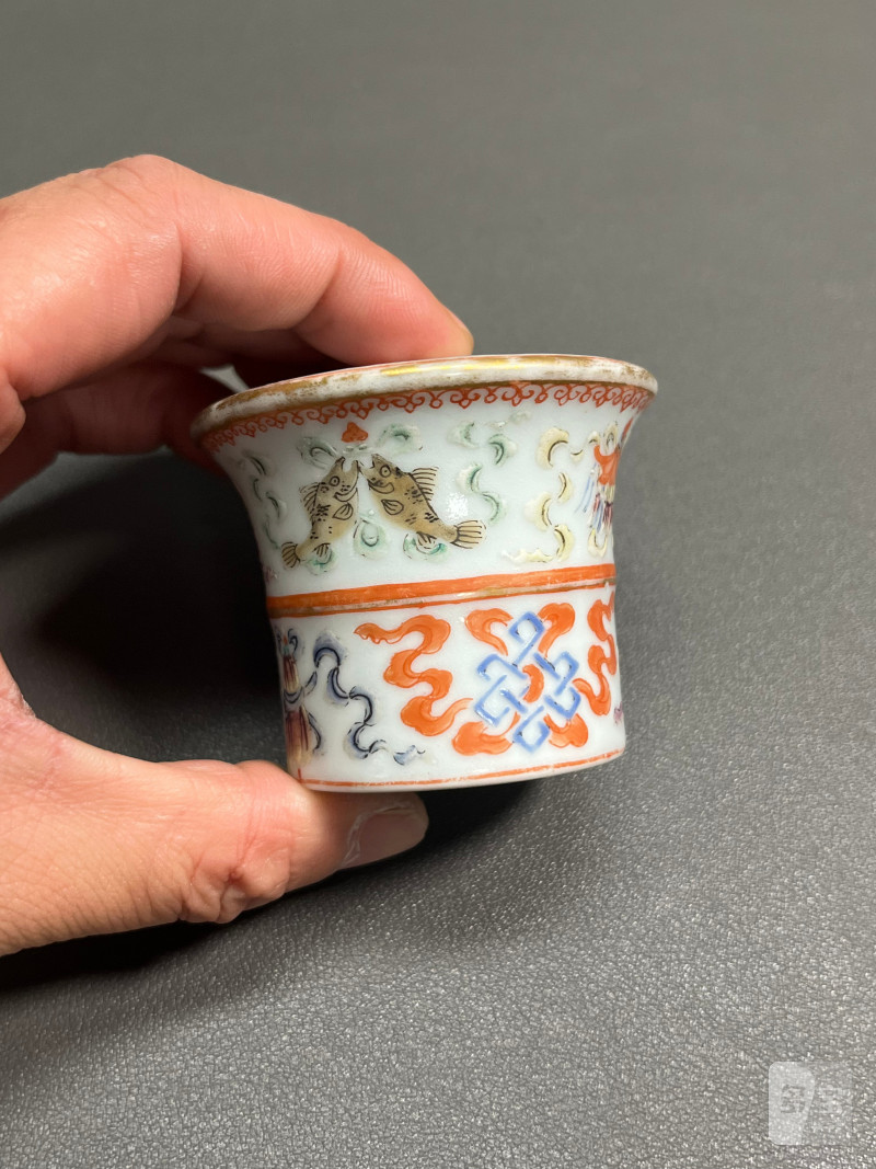 清乾隆“药洲”款粉彩八宝缠枝莲纹轴头（一对） - 图15